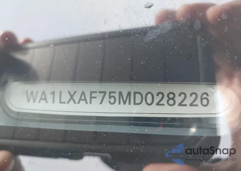 2021 Audi Q7 Premium Plus 55 Tfsi Quattro Tiptronic z USA, uszkodzony, nr VIN WA1LXAF75MD028226